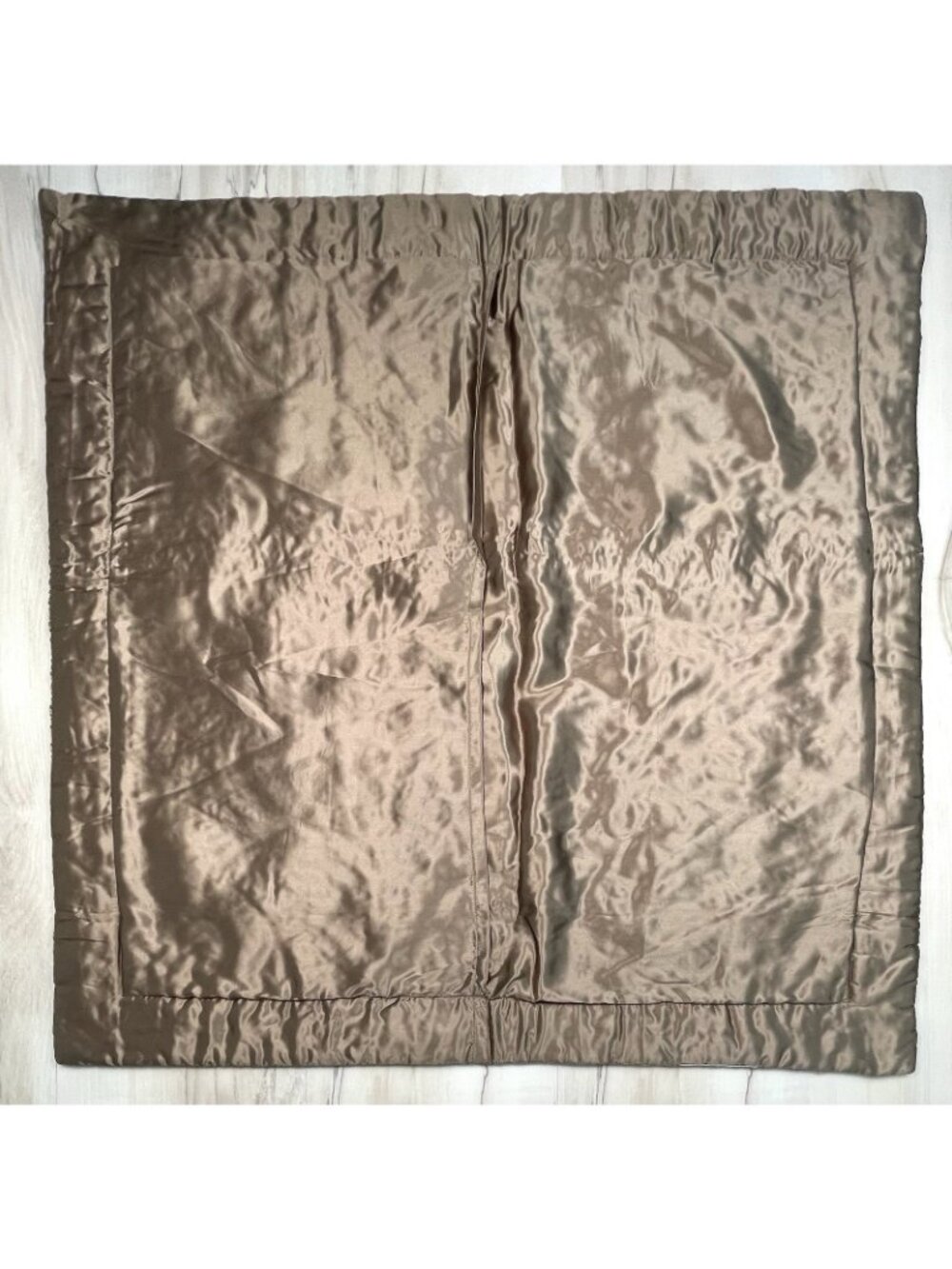 Single (1) 24" Square Taupe Champagne Quilted Satin Euro PILLOW SHAM Soft EUC - Picture 3 of 3